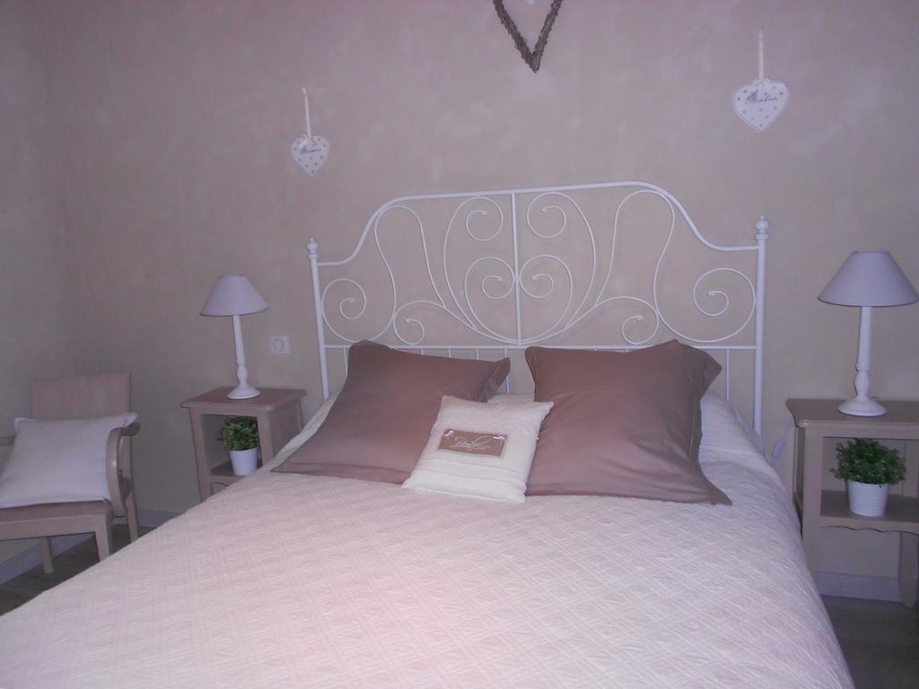 Bed and Breakfast Au Coeur D'Origny Couches Екстер'єр фото